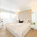 Luxury Zetesis - Horyzont Apartamento Kołobrzeg